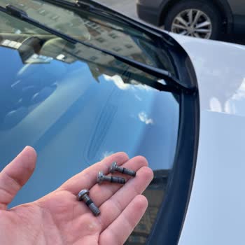 Seat Ibiza Ağır Bakımı Sırasında Parça Unutulması Ve Güvenlik Riski