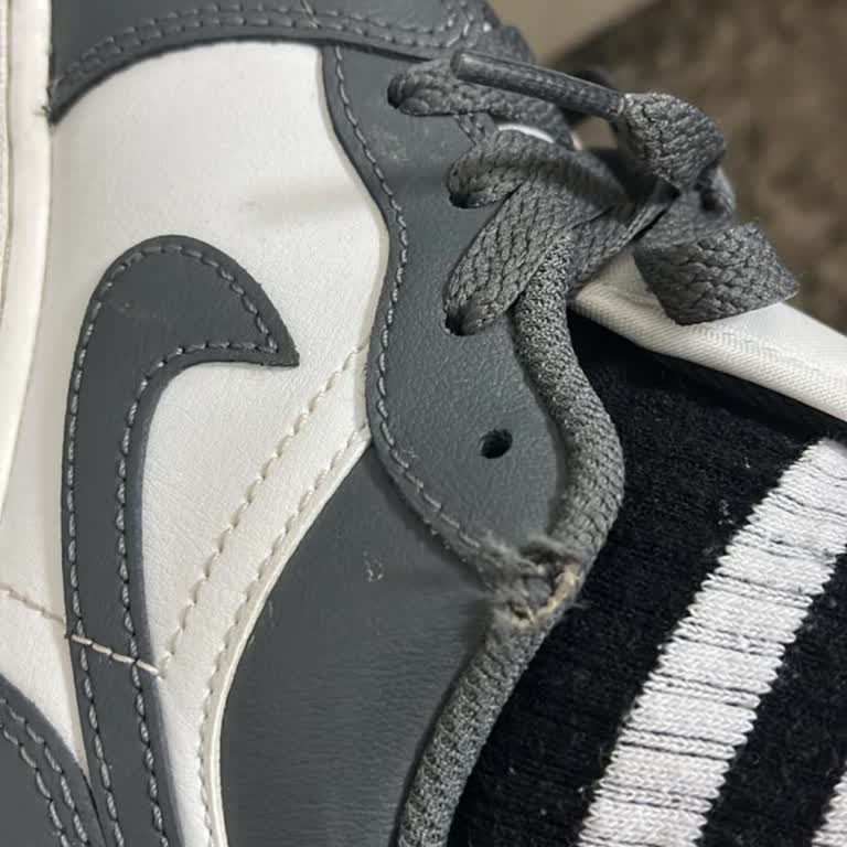 Nike Jordan Air 1 Low Ayakkabısında Üretim Hatası Ve Yanlış Kullanıcı Hatası İddiası