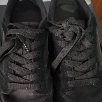 Vans Ayakkabısının 1 Ayda Dikiş Ve Astar Bozulması, İade Talebi