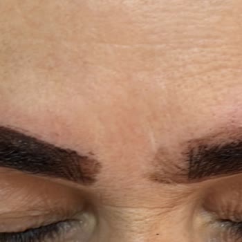 Süfa Güzellik Merkezi Hatalı Mikroblading İşlemi Ve Hakaretli Müşteri Yaklaşımı