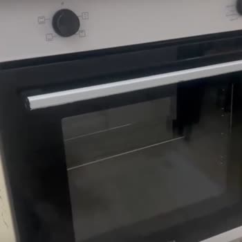 Arızalı Ocak Ve Fırın, Yetkili Servis Yanıtsız