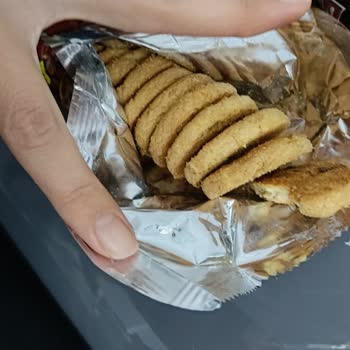 Ambalajda Bozuk Bisküvi Ve Hijyen Endişesi