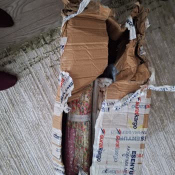 Kırık Koli, Eksik Çarşaflar Ve Sürat Kargo’nun Kaba Davranışı