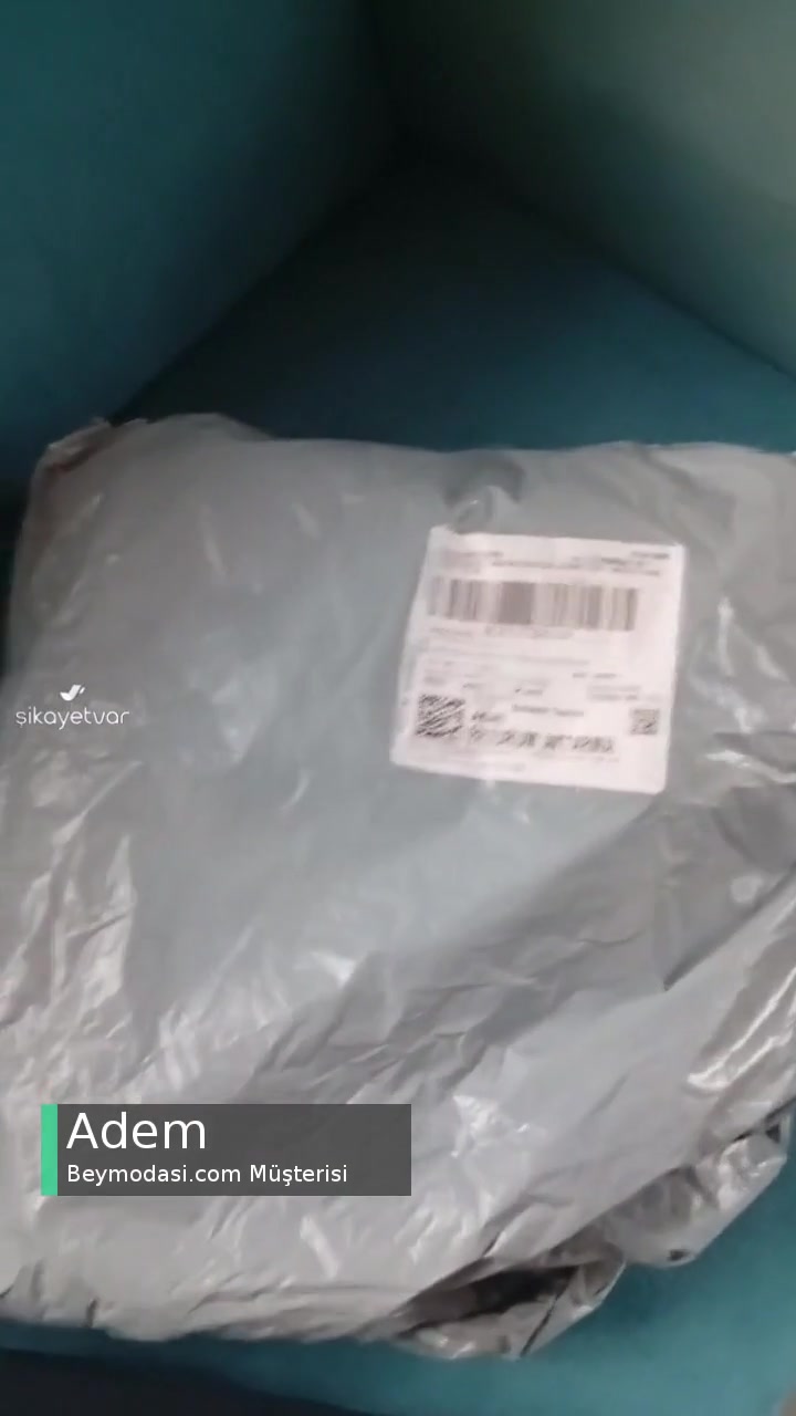 Beymodasi.com 4 Adet Jogger Pantolon Sipariş Vermiştim 2 Adet Geldi Farklı Model! videonun kapak resmi