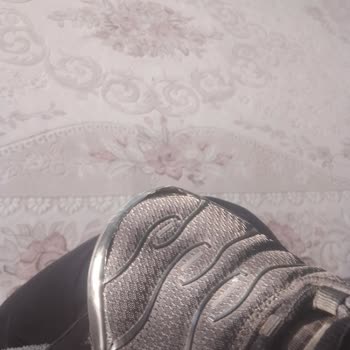 Nike Air Max Plus Ayakkabısında Üretim Hatası: Açılan Burun Kısmı Ve Değişim Talebi