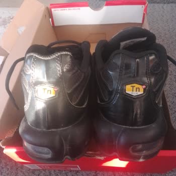 Nike Air Max Plus Ayakkabısında Üretim Hatası: Açılan Burun Kısmı Ve Değişim Talebi