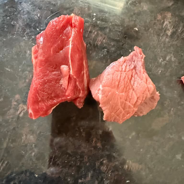 Bozuk Ve Şüpheli Dana Kuşbaşı Et İçin Tam Ücret İadesi Talebi