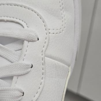 Puma Ayakkabısı Çabuk Kırıldı ve Mağaza Müdürü Küçümseyici Davrandı