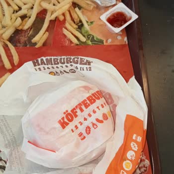 Yanlış Sipariş Ve Kırıcı Müdür Davranışı