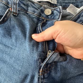 Koton Pantolonları Kısa Sürede Yırtıldı, Değişim Ve İade İstiyorum