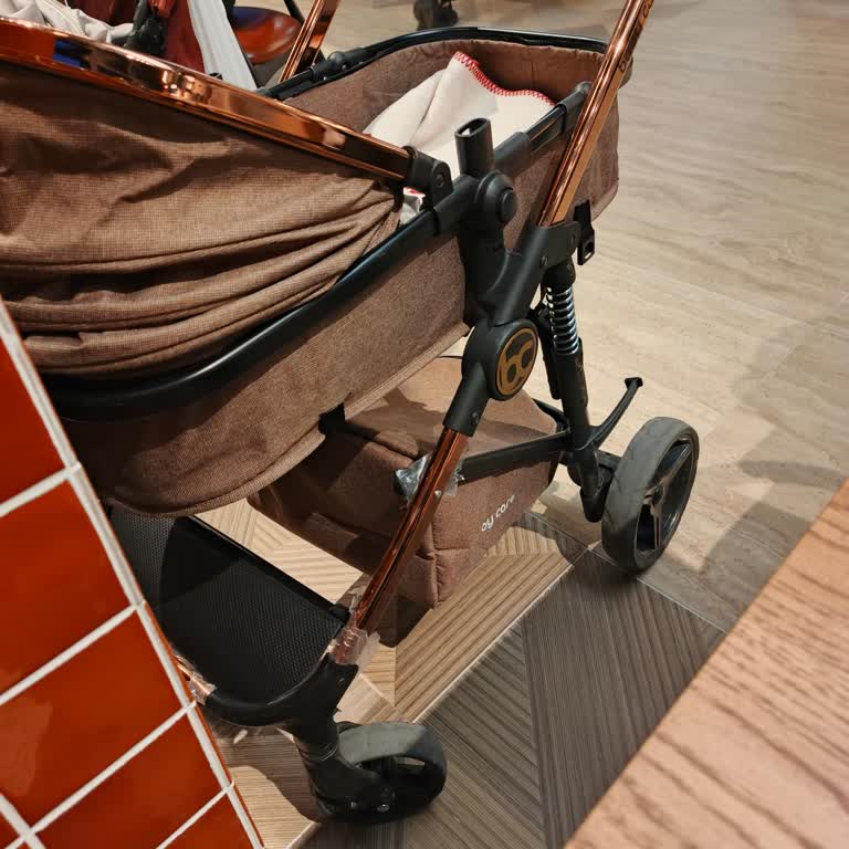 Babycare Capron Arabamda Ön Tekerlek Sorunu, Değişim Talebi