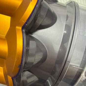 Dyson V12 Tekrarlayan Filtre Uyarısı, Yeni Ürün Talebi