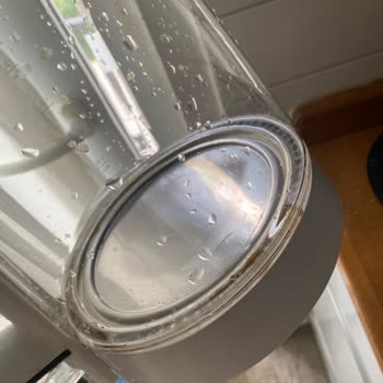 Arçelik Resital Kettle’da Kapalı Alanda Kahverengi Lekeler Ve Hijyen Sorunu