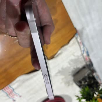 İPhone 13 Cihazımda Pil Şişmesi Ve Aniden Düşen Pil Yüzdesi Sorunu