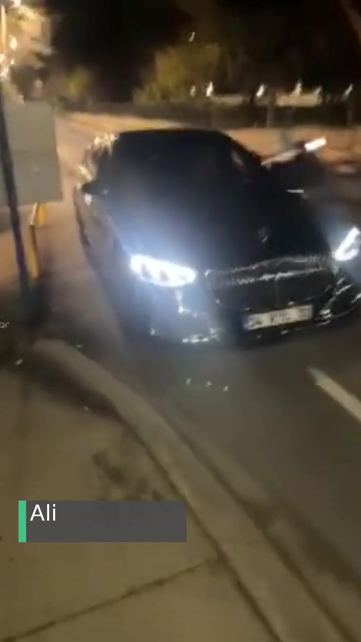 Develi 1912 Restaurant Kalitesiz Hizmet, Egolu Personeller videonun kapak resmi