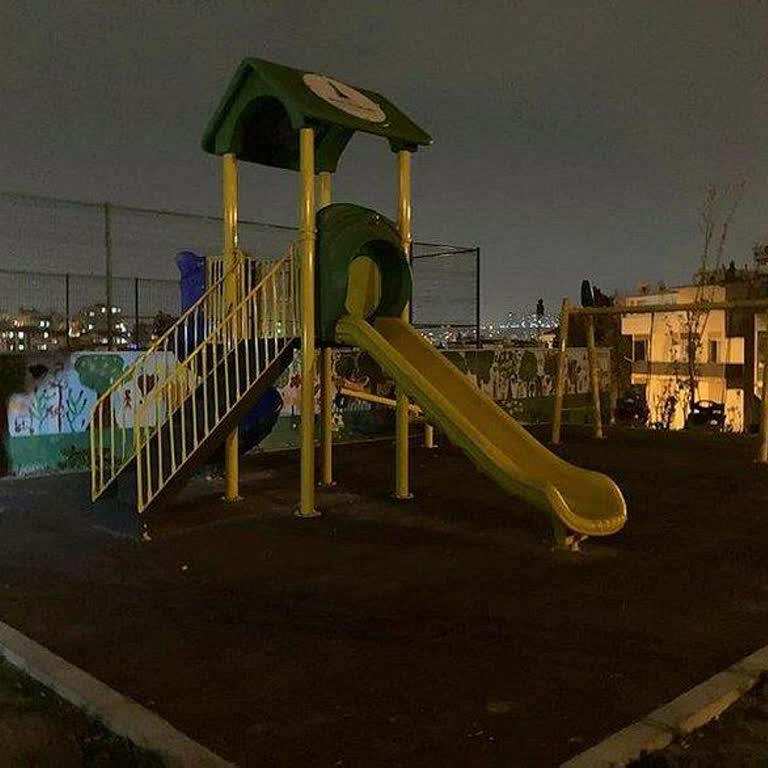 Çocukların Güvenliği İçin Geceleri Alkol Alan Kişilere Karşı Parkta Kamera Talebi