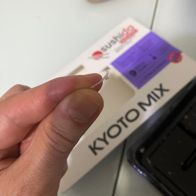 Dardanel Sushide Kılçık Çıktı, 5 Yaşındaki Oğlumun Boğazı Tehlikede