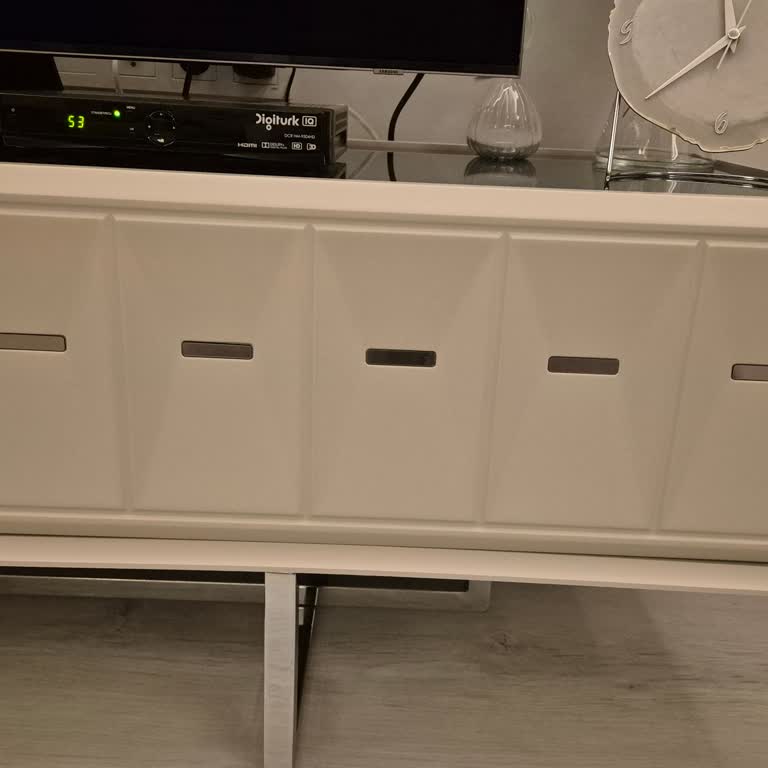 Natura TV Ünitesinde Çekmece Çökmesi Ve Servis Verilmemesi