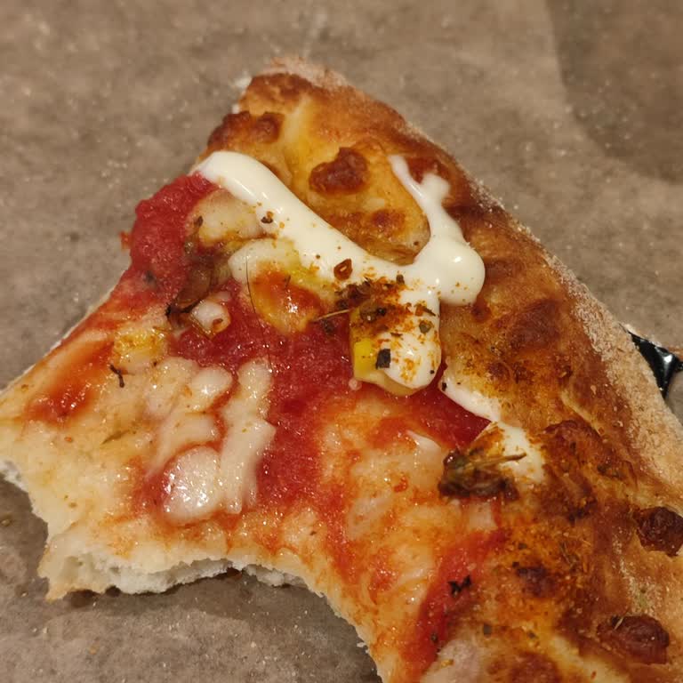 Uzun Bekleme Ve Kıl İçeren Pizza Nedeniyle Büyük Hayal Kırıklığı