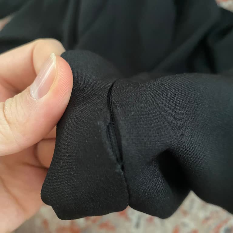 Defolu Elbise Ve Değişim Reddi Nedeniyle İade Talebi