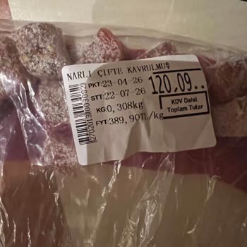 Lokumda Taş Çıktı Ve Diş Ağrısına Sebep Oldu