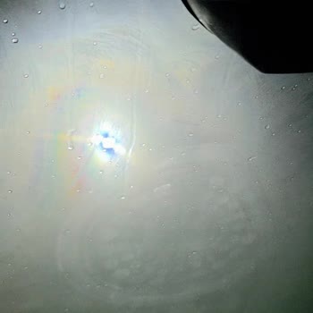 Yeni Camda Görülen Vantuz Lekeleri Ve Servis Reddi Nedeniyle Ücretsiz Cam Değişimi Talebi