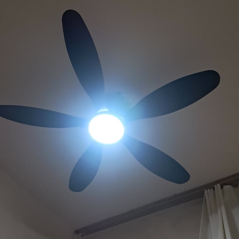 Stokta Olan Arızalı Tavan Vantilatörü İçin Anında Değişim Talebi