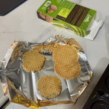 Parçalanmış Ve Bayat Waffle Ürünü Değişim Ve Kalite İncelemesi Talebi