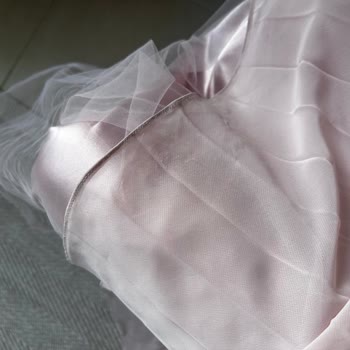 Kuru Temizlenmemiş Ve Kullanılmış Kiralık Elbise İçin 9.500 TL'lik Tam İade Talebi