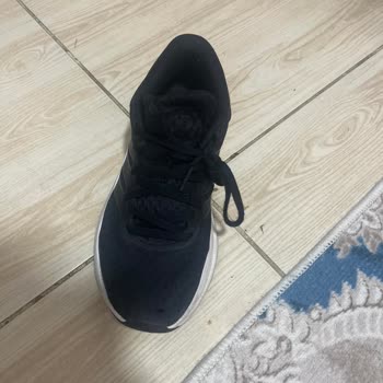 İki Yıllık Garanti Sözleşmesine Rağmen Ayakkabının Hızlı Yırtılması Ve Değişim Reddi