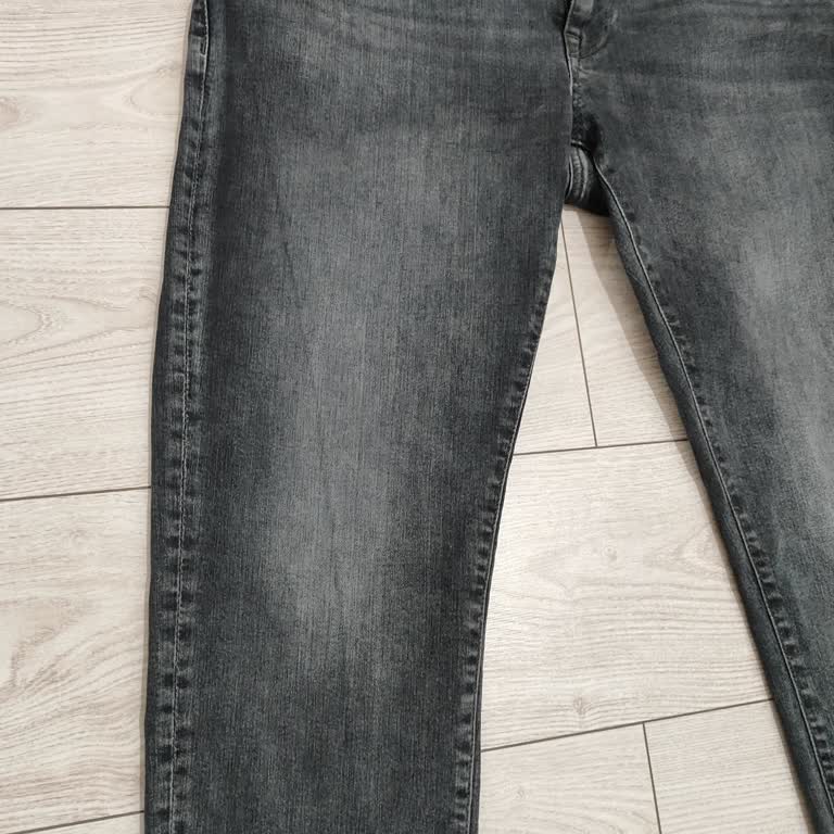 Mavi Marcus Pantolon İlk Yıkamada Renk Değişimi Ve Çizik