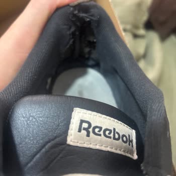 Reebok Spor Ayakkabısında Kısa Sürede Yırtılma Ve Üretim Kusuru İddiasının Reddi