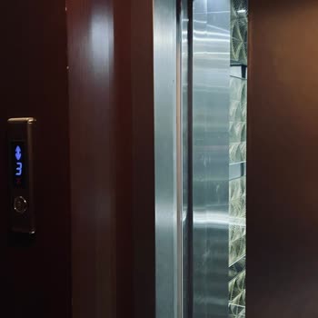 Yönel Asansör Arızası
