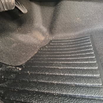 Yeni Duster’da Çökme Ve Trim Sesleri Normal Sayıldı, Yetkili Servis Tepkisi