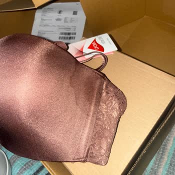 Yağ Lekeli Sütyen, Değişim Reddi Ve N11 Destek Eksikliği