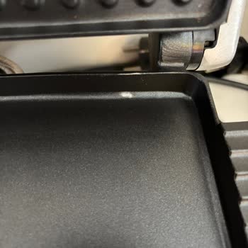 Sage Tost Makinesinin Kaplama Bozulması Ve Garanti Kapsamında Değişim Talebi