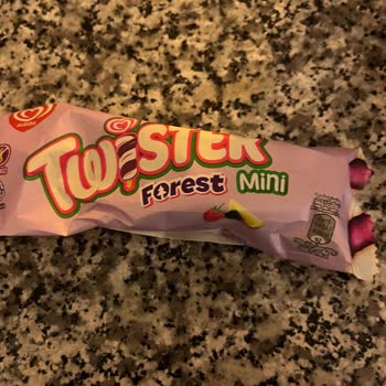 Algida Dondurmasında Kıl Bulunması Ve Yetersiz Telafi