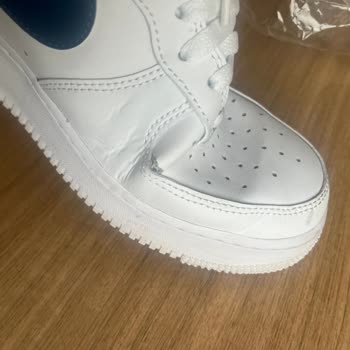 Nike Air Force Ayakkabısındaki Dikiş Açılması Kullanıcı Hatası Olarak Red Edildi