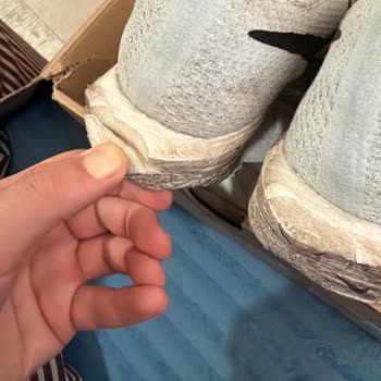 Nike Ayakkabısında Üretim Hatası Ve Haksız Red