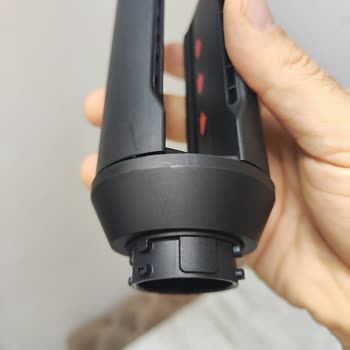 Düzleştirme Aparatı Çalışmıyor, Servis Çizikli Değişim Ürünü Gönderdi, Yeni Ürün Talebi