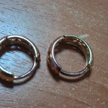 Yanıltıcı Etiketli Çelik Küpe Renk Değiştirerek Sahte Oldu, Fatura Kaybı Nedeniyle İade Reddi