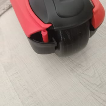Kırık Gelen Robo Çocuk Scooter İçin Hızlı Değişim Talebi