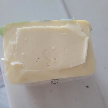 Kaşarda Saç Bulunması: Hijyen İhlali Ve İade Talebi