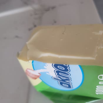 Kaşarda Saç Bulunması: Hijyen İhlali Ve İade Talebi