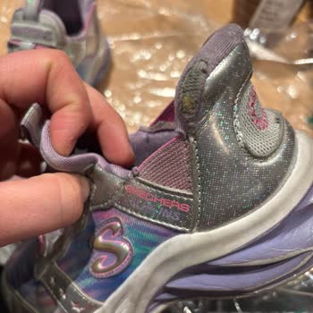 Boyner'den Skechers Çocuk Ayakkabısının 6 Ayda Yırtılması Ve Kullanıcı Hatası Reddi