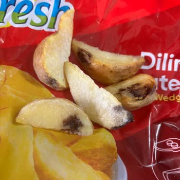 Dondurulmuş Patateslerde Çürüme Ve Kararma: Sağlık Endişesi Ve İade Talebi