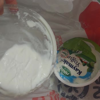 Hasarlı Yoğurt Ve Erimiş Dondurma İçin Ücret İadesi Reddedildi