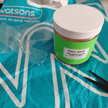 Küflü Vücut Peelingi Ürünüyle Sağlık Endişesi Ve İade Talebi