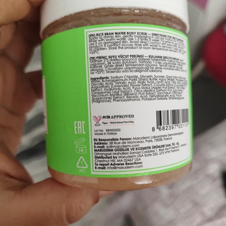 Küflü Vücut Peelingi Ürünüyle Sağlık Endişesi Ve İade Talebi