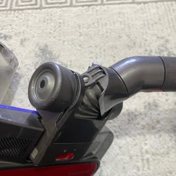 Dyson Süpürge Başlıkları Kırıldı, Garanti Kapsamında Ücretsiz Değişim Talebi